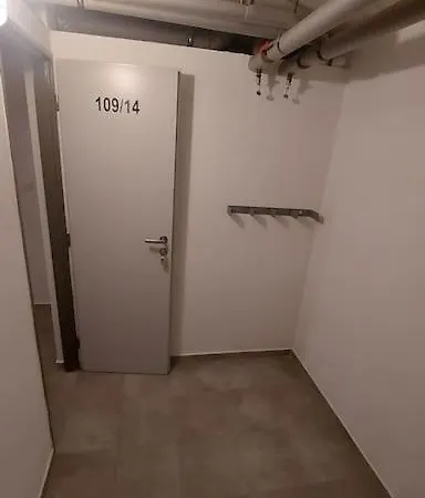 2l Appartement Makov
